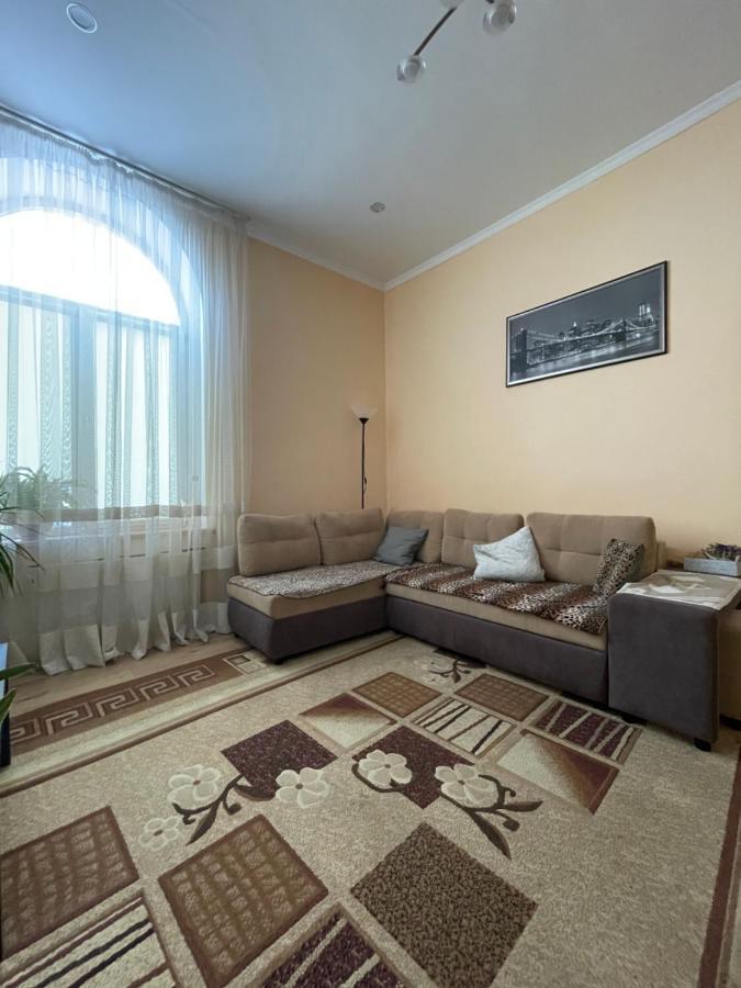 Soborna Comfort Place Apartamento Leópolis Exterior foto